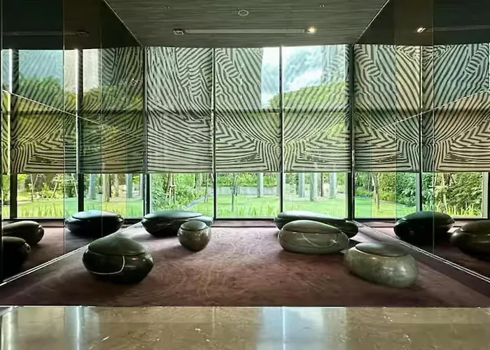 Thonglor Next To Bts Modern - Fitness Gym With Full View Apartment Bangkok