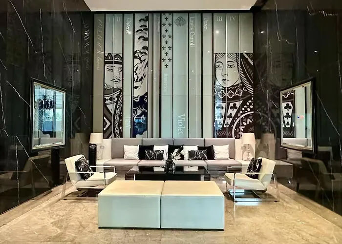 Thonglor Next To Bts Modern - Fitness Gym With Full View Apartment